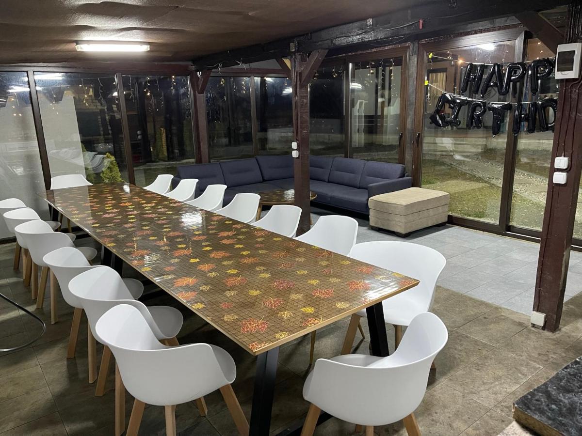 Pensiunea Lui Calin Ocnele Mari Exteriér fotografie