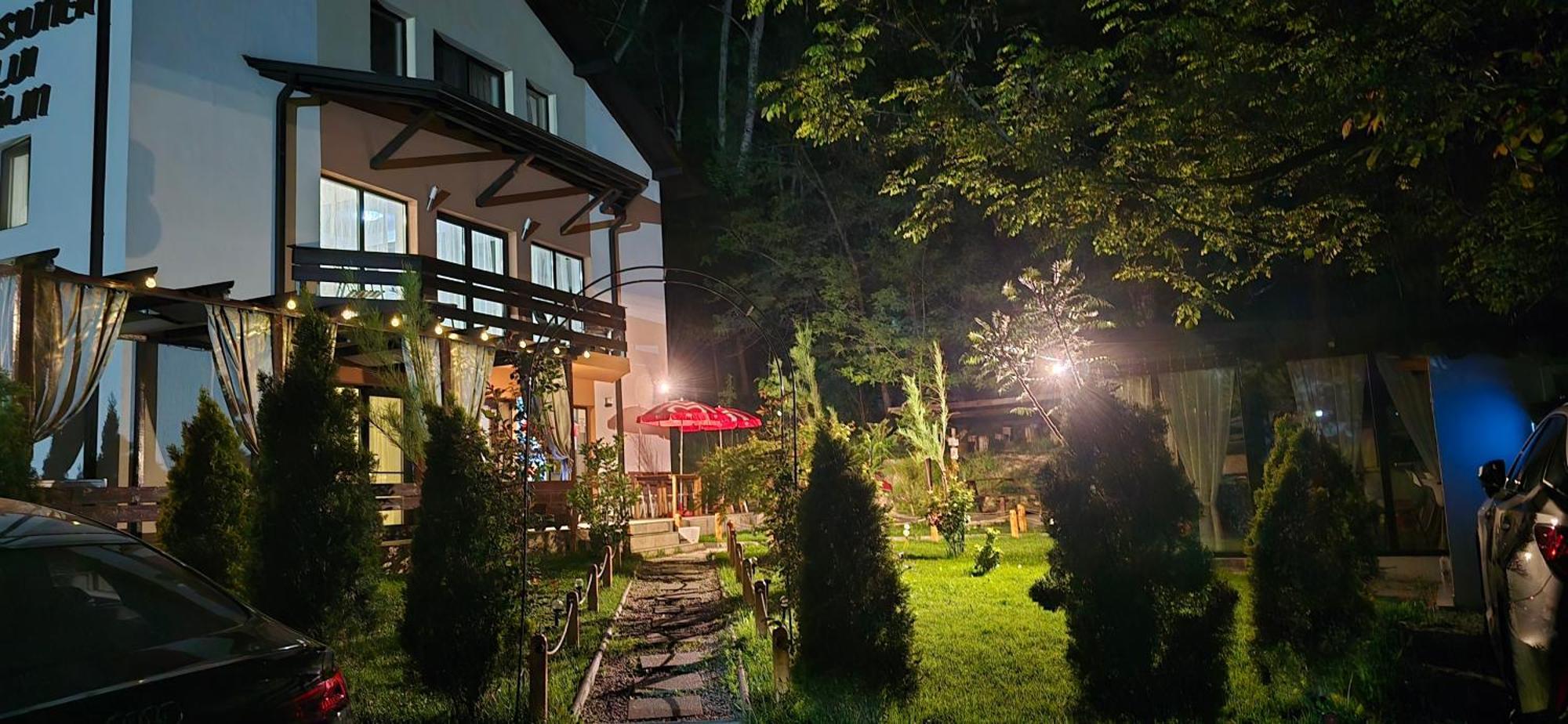 Pensiunea Lui Calin Ocnele Mari Exteriér fotografie